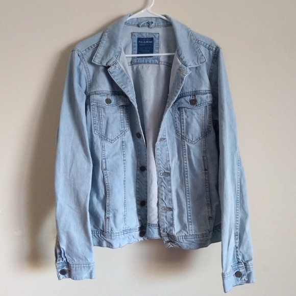 pull and bear trucker denim jacket